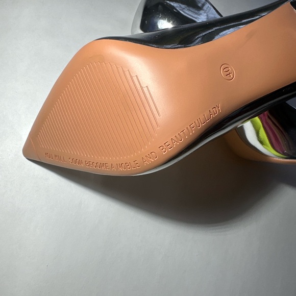 Big Tree Silver Pointed Toe High Heels - Picture 7 of 7